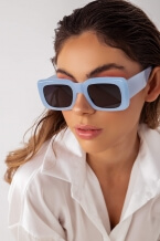 Небесно синьо