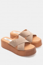 Μπεζ-Σκούρο