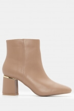 Μπεζ-Σκούρο