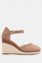 Бежово-Тъмно