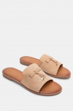 Бежово-Тъмно